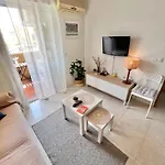 Beachside Haven Apartments *
